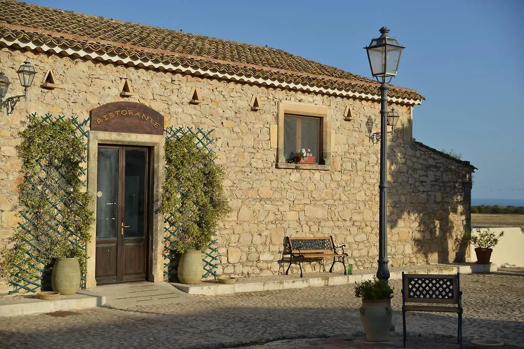 Agriturismo Masseria Sul Mare Avola 0*,