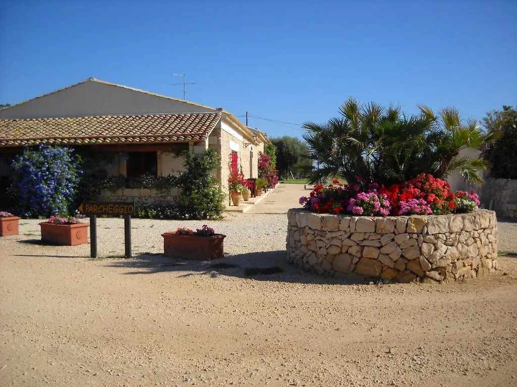 Agriturismo Masseria Sul Mare Avola 0*,  Itálie